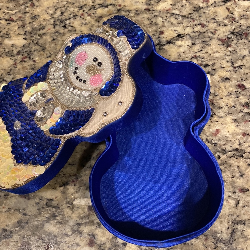 Snowman Giftbox - Picture 2 of 3